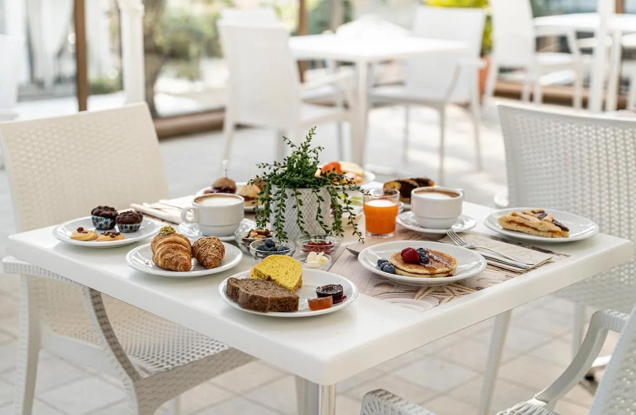Hotel Constellation Rimini