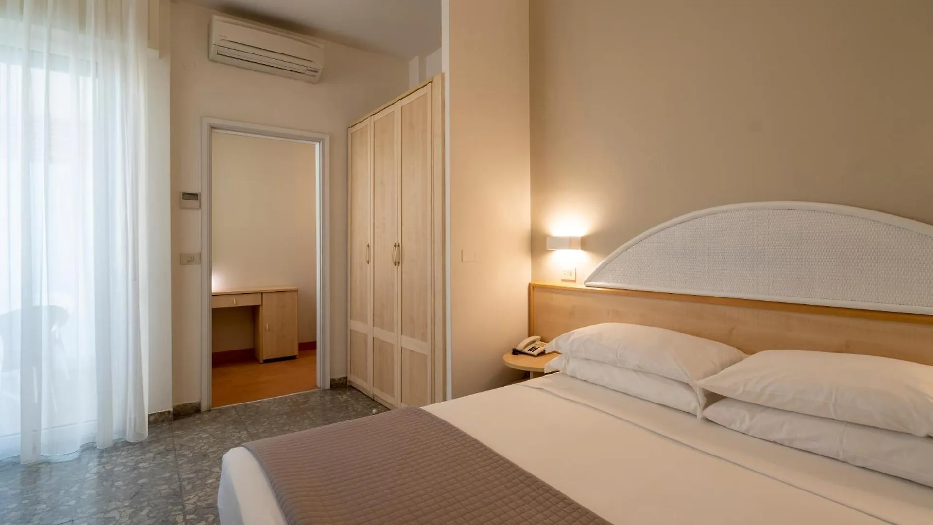 Hotel Constellation Rimini